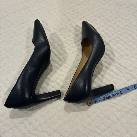 Michael Kors Navy Blue Heels - Picture 4 of 6
